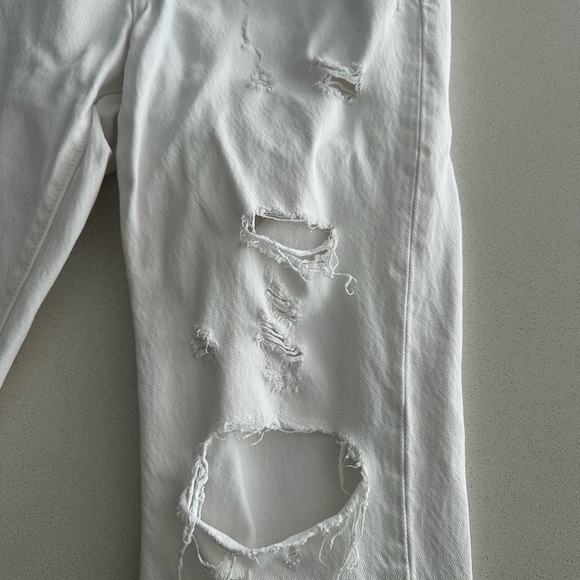 Levis 501 Original Fit White Jeans - Picture 5 of 10